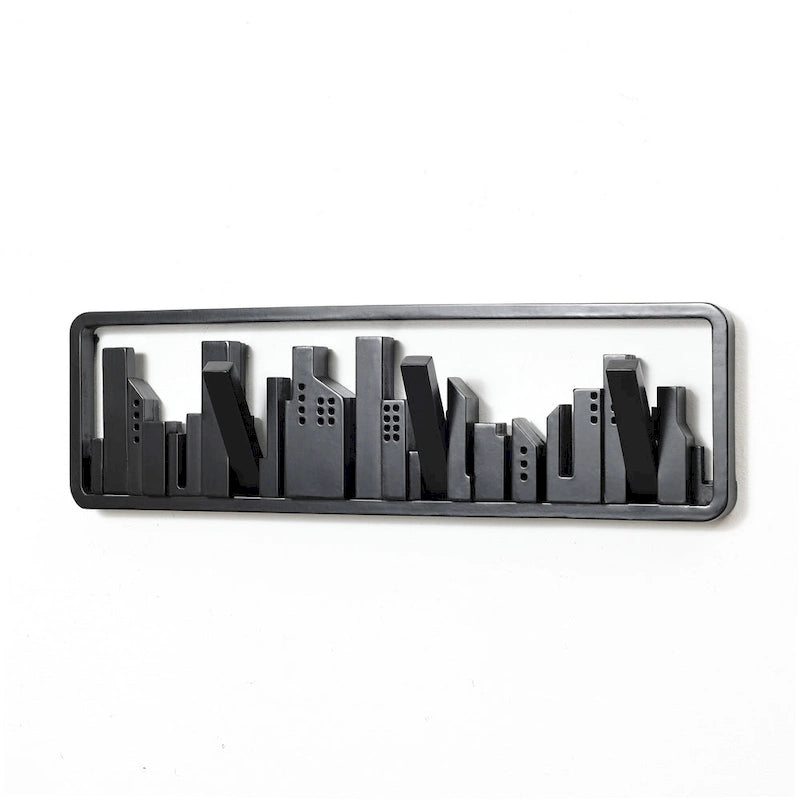 Porte-manteaux et porte-serviettes mural de 56,6 cm avec 4 patères rabattables — Bois Noir Silhouette de Ville